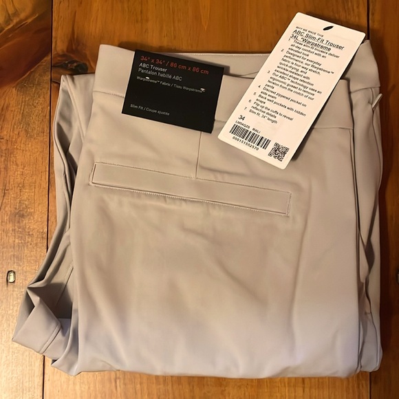 Lululemon ABC Slim-Fit Trouser
Warpstreme, 34x34 - Picture 9 of 11